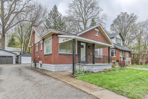812 Adelaide St N, London, ON, N5Y2L9 | Card Image