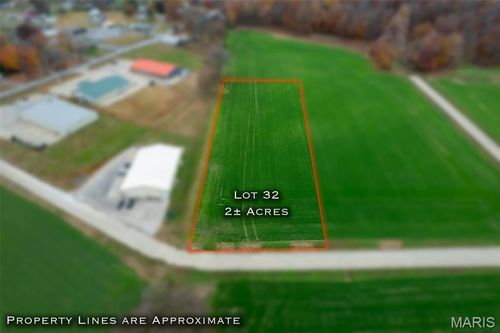225 Ervin L Dumey Dr, Benton, MO, 63736 | Card Image