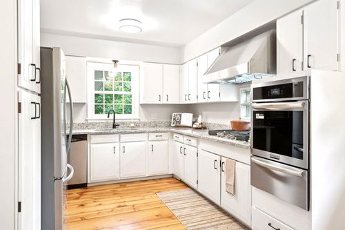 5005 W 60th St, Edina, MN, 55436-2614 | Card Image