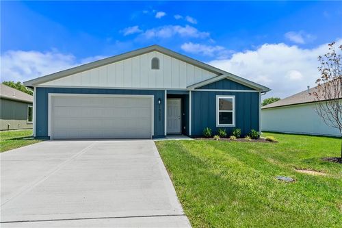 19507 Lincoln St, Spring Hill, KS, 66083 | Card Image