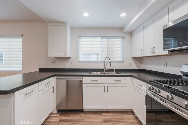 UNIT-11 - 2254 Gaviota Ave, Condo with 2 bedrooms, 3 bathrooms and 2 parking in Signal Hill CA | Image 23