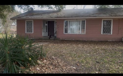 401 Rose Marie Blvd, Hearne, TX, 77859-3236 | Card Image