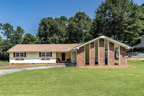 18 Wellington Way Se, Rome, GA, 30161-9417 | Card Image