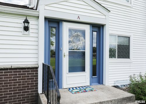 apt-a-3930 38th St, Rock Island, IL, 61201-7091 | Card Image