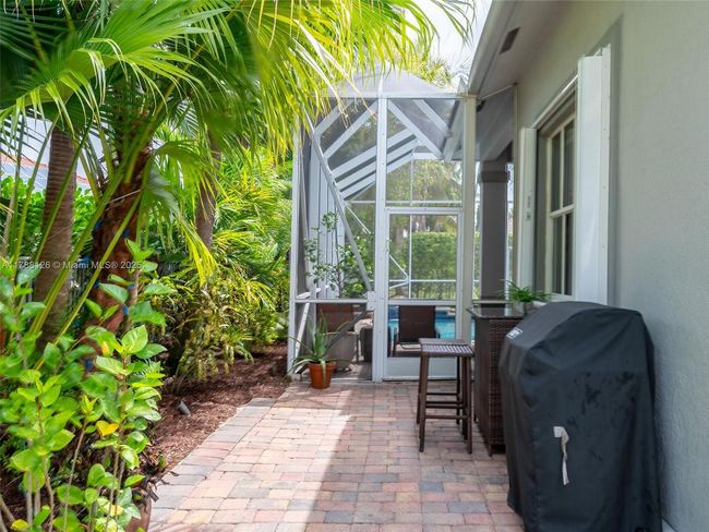 1967 Timberline Rd, House other with 4 bedrooms, 3 bathrooms and null parking in Weston FL | Image 33
