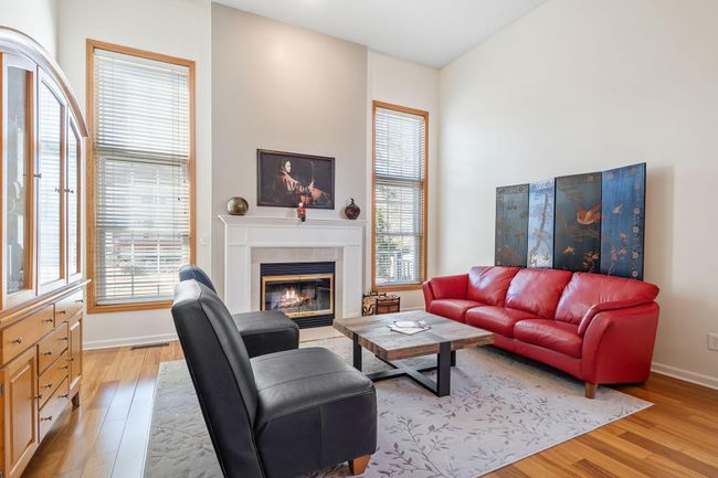 25-web-or-mls-9405 Esk Ln-25.jpg | Image 10