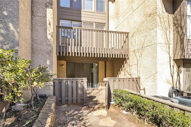 Bottom floor balcony | Image 19