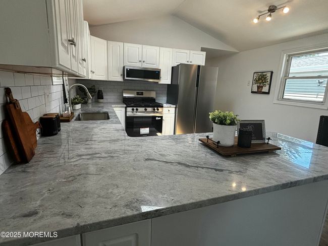 3 Shorehaven Trailer Park, House other with 2 bedrooms, 1 bathrooms and null parking in Hazlet NJ | Image 4