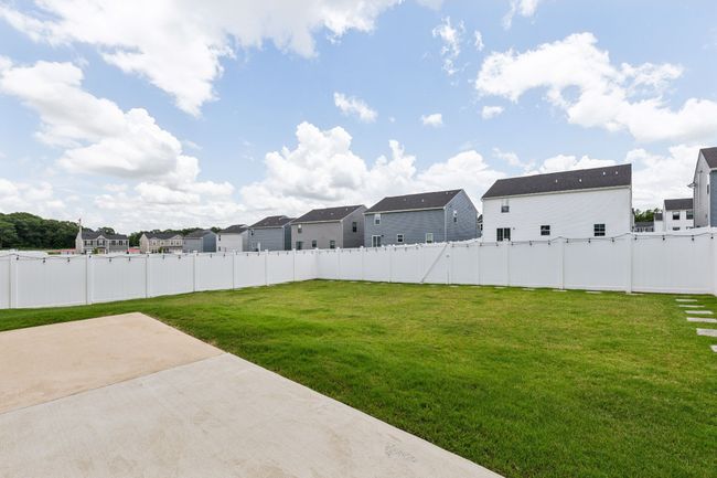 Yard | Image 24