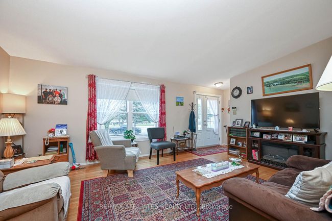 4 Otterdale Cres, House other with 2 bedrooms, 1 bathrooms and 2 parking in Smiths Falls ON | Image 13