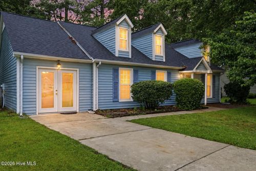 208 E Cameron Ct, Jacksonville, NC, 28546-7860 | Card Image