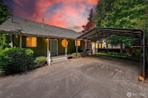 27917 10th Avenue S, Des Moines, WA, 98198 | Card Image