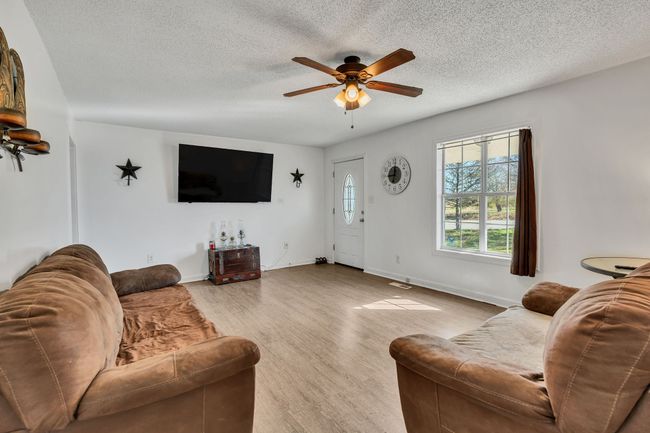 619 Revilo Rd, House other with 3 bedrooms, 1 bathrooms and null parking in Leoma TN | Image 7
