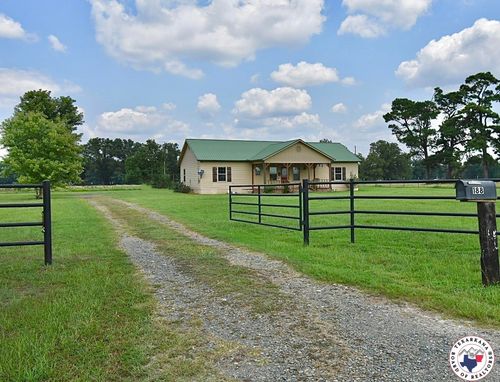 188 County Road 3010, New Boston, TX, 75570-6366 | Card Image