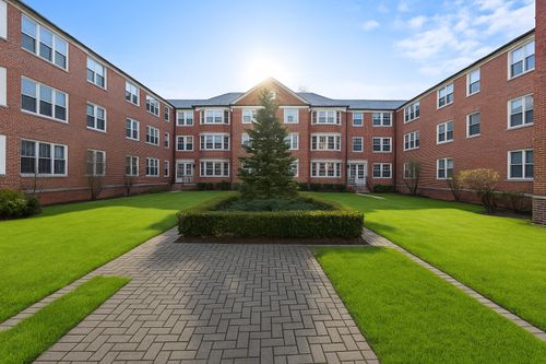 apt-3-2228 Central St, Evanston, IL, 60201-5706 | Card Image