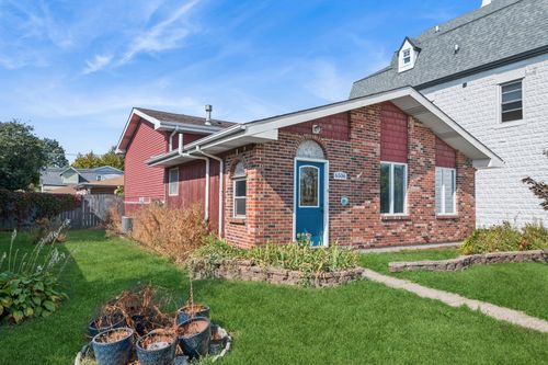 6506 Kimball Ave, Hodgkins, IL, 60525-7622 | Card Image