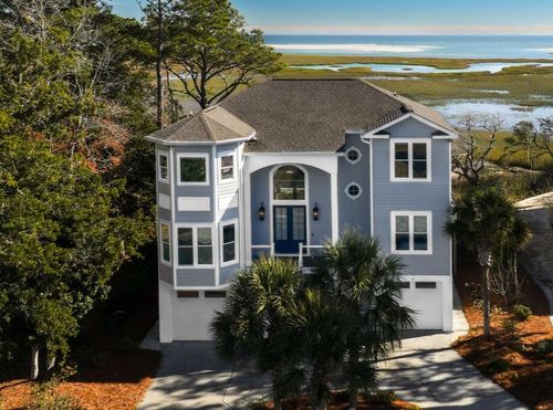 83 Grackle Ln, Pawleys Island, SC, 29585-7933 | Card Image