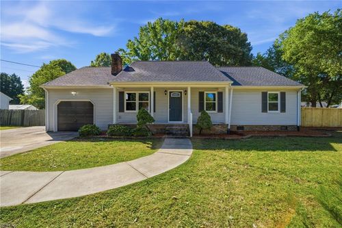 125 Millwood Ave, Chesapeake, VA, 23322-5421 | Card Image