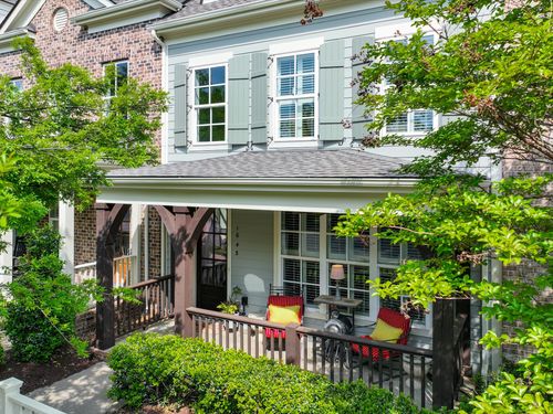 1043 Howland St, Franklin, TN, 37064-2768 | Card Image