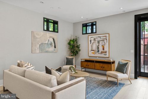 apt-4-1310 Q St Nw, WASHINGTON, DC, 20009-6298 | Card Image