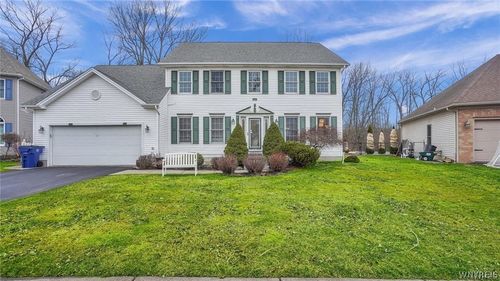 83 Huntingwood Dr, East Amherst, NY, 14051-2162 | Card Image