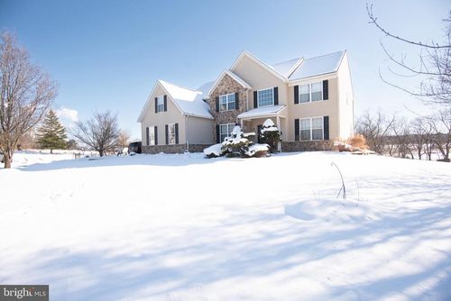 1144 Wendler Cir, POTTSTOWN, PA, 19465-1010 | Card Image