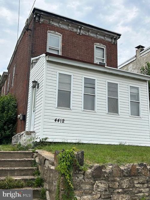 4412 Post Rd, MARCUS HOOK, PA, 19061-5018 | Card Image