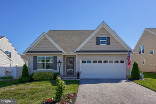 235 Dylan Dr, YORK, PA, 17404-9416 | Card Image