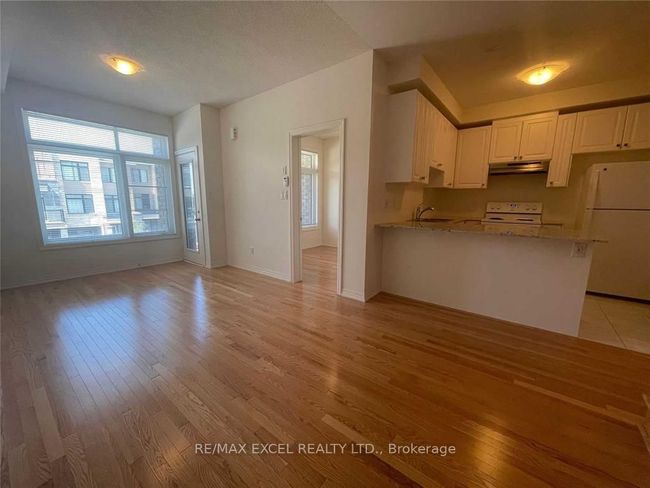 29 Vantage Loop, House attached with 3 bedrooms, 3 bathrooms and 2 parking in Newmarket ON | Image 7