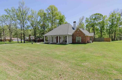12636 Pecos Ave, Greenwell Springs, LA, 70739-3043 | Card Image