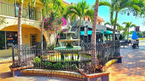 20-21b-530 Us Highway 41 Byp S, VENICE, FL, 34285-4750 | Card Image