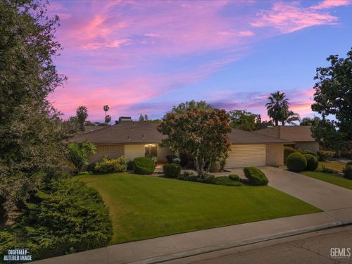 204 Carr Street, Bakersfield, CA, 93309 | Card Image