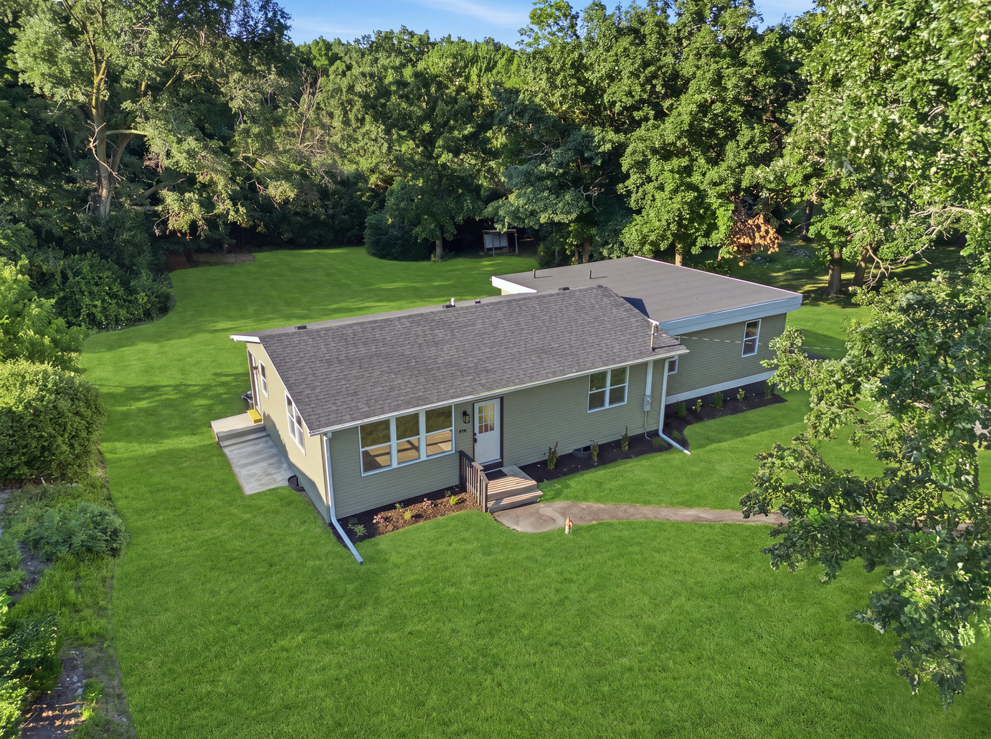 Residential in Beach Park 3