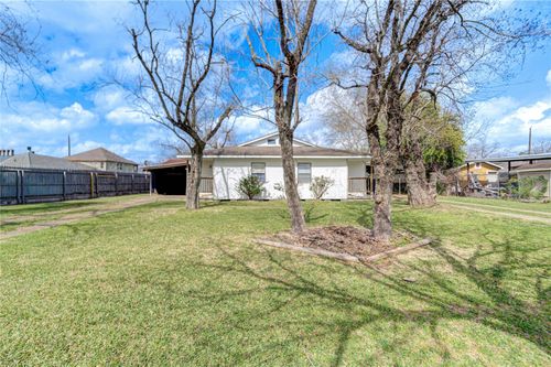 6109 Hertford St, Houston, TX, 77048-5314 | Card Image