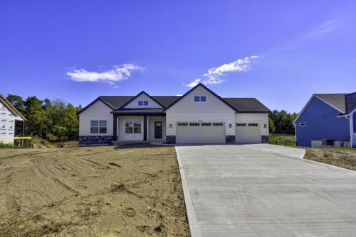 9530 Shoreway Dr, West Olive, MI, 49460-8869 | Card Image