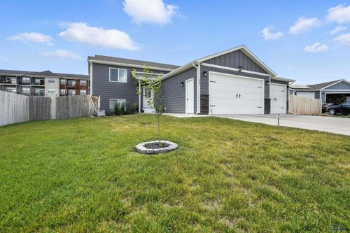 627 Abraham Ct, Rapid City, SD, 57703-1720 | Card Image