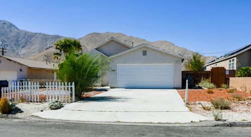 15785 Snowview Dr, Palm Springs, CA, 92262 | Card Image