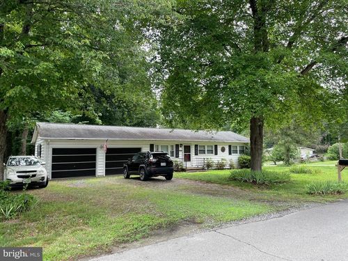 17047 Elm St, BOWLING GREEN, VA, 22427-2225 | Card Image