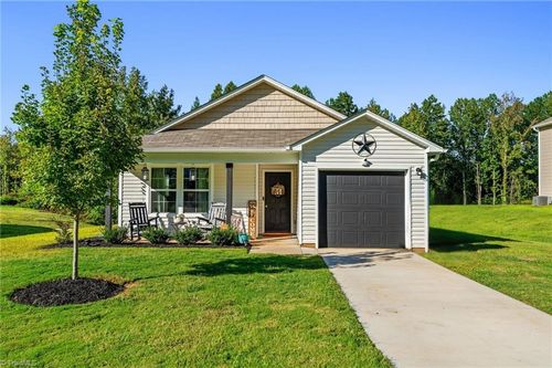 147 Ariel Ct, Mocksville, NC, 27028-2969 | Card Image