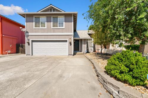 1820 Howard Dr, Windsor, CA, 95492-8020 | Card Image