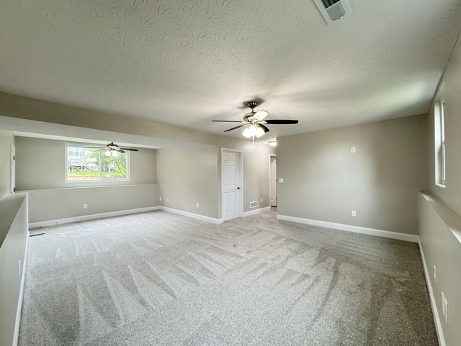 1039 Meadowbrook Ct, House other with 4 bedrooms, 2 bathrooms and null parking in Hebron KY | Image 46