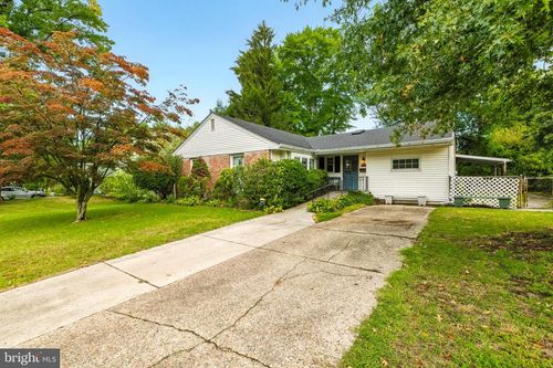 617 Stratford Ave, WOODBURY HEIGHTS, NJ, 08097-1441 | Card Image