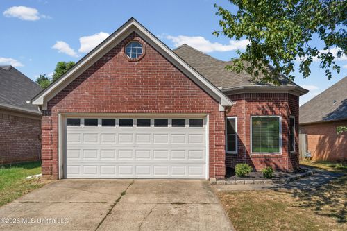 5967 Alexandria Ln, Southaven, MS, 38671-1829 | Card Image