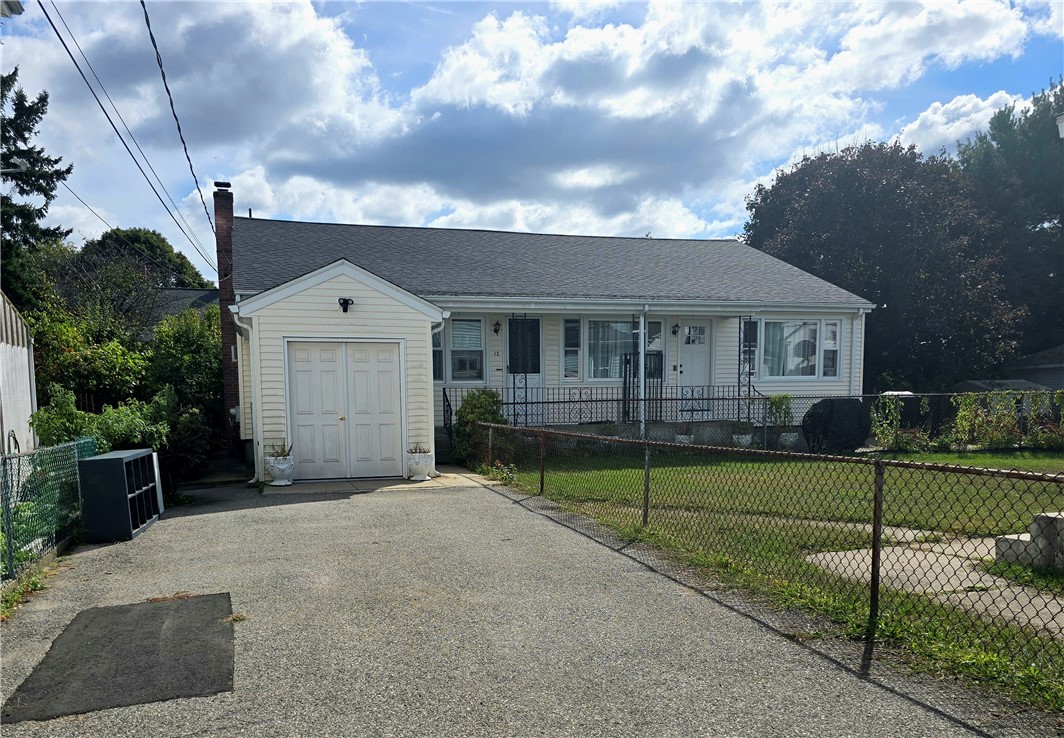 Geldard St, Cumberland, RI 02864