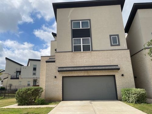 4342 Hebron St, Irving, TX, 75061-1377 | Card Image