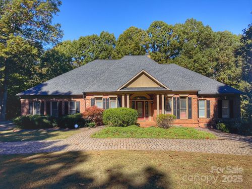 14900 Crooked Branch Ln, Charlotte, NC, 28278-7948 | Card Image