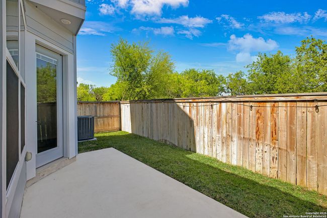 UNIT-17 - 5843 Whitby Rd, House other with 3 bedrooms, 3 bathrooms and null parking in San Antonio TX | Image 28