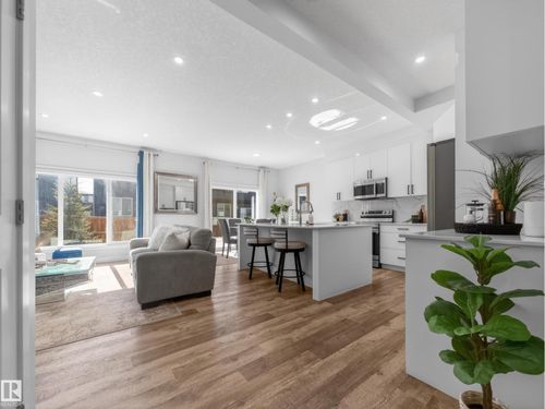 5546 Kootook Rd Sw, Edmonton, AB, T6W4W1 | Card Image