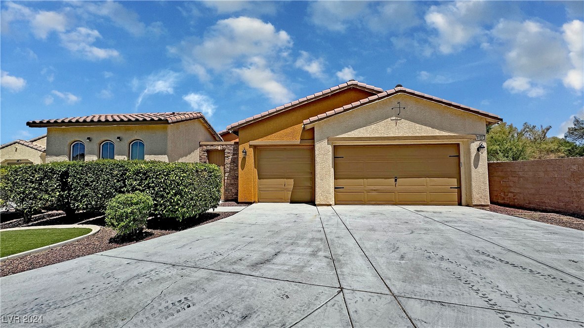 LA Terra Ave, Pahrump, NV 89061