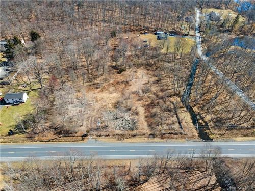 1136 State Route 32, Wallkill, NY, 12589-2764 | Card Image